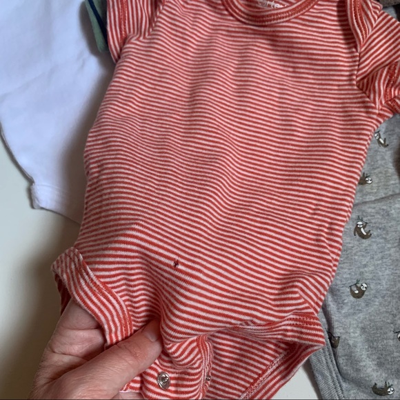 Carter’s Set of Baby Bodysuits - Picture 7 of 7
